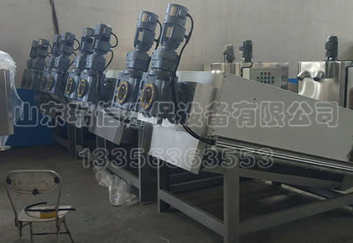 如何減少發(fā)生傳統(tǒng)污泥脫水機(jī)常見(jiàn)的問(wèn)題？